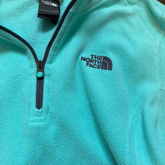 North face quarter zip - Picture 2 of 2